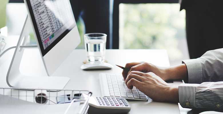 Best practices to sell insurance online