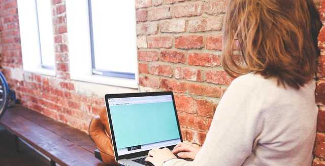 User stories: How real businesses customized their AI websites