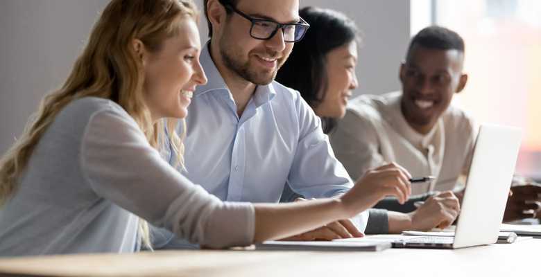 How B12’s AI handles multi-language and international websites