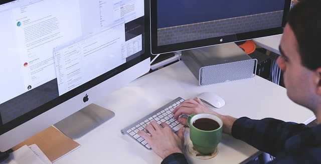 How to write effective AI website prompts